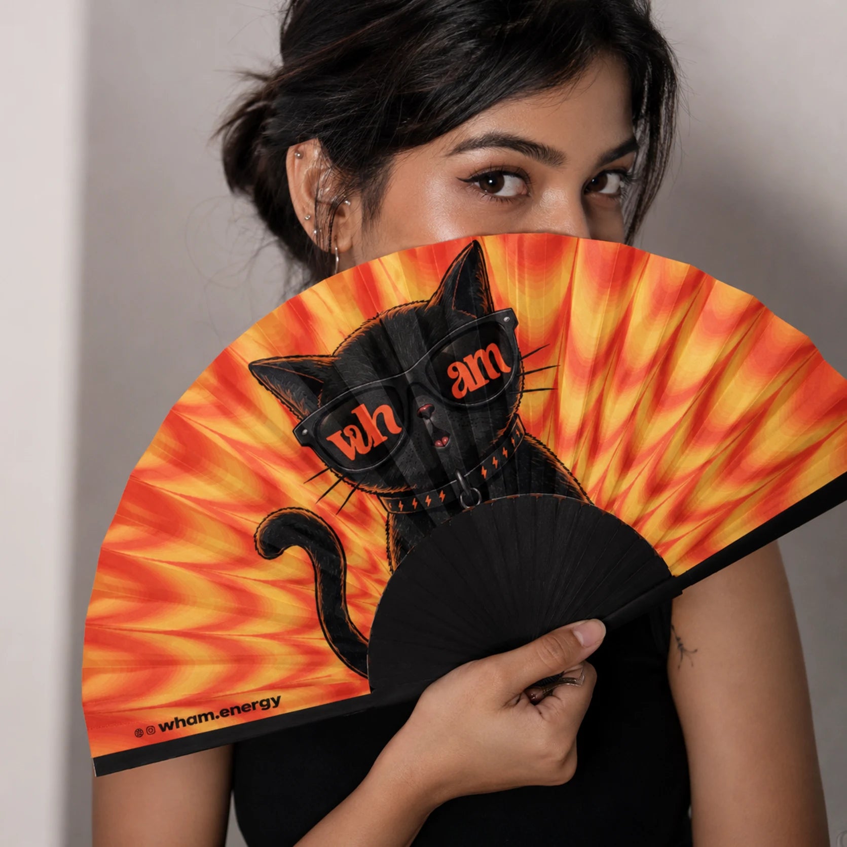 Handfan 02 - CATfeinated